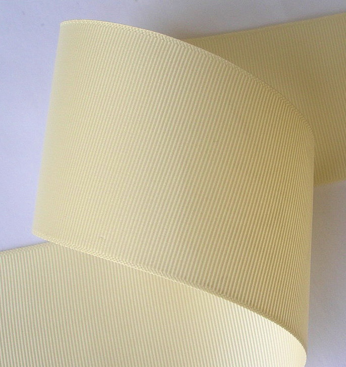 GROS-SOLID  2 1/4" CREME GROSGRAIN (5 YDS)